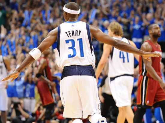 的稳定性与 的稳定性与