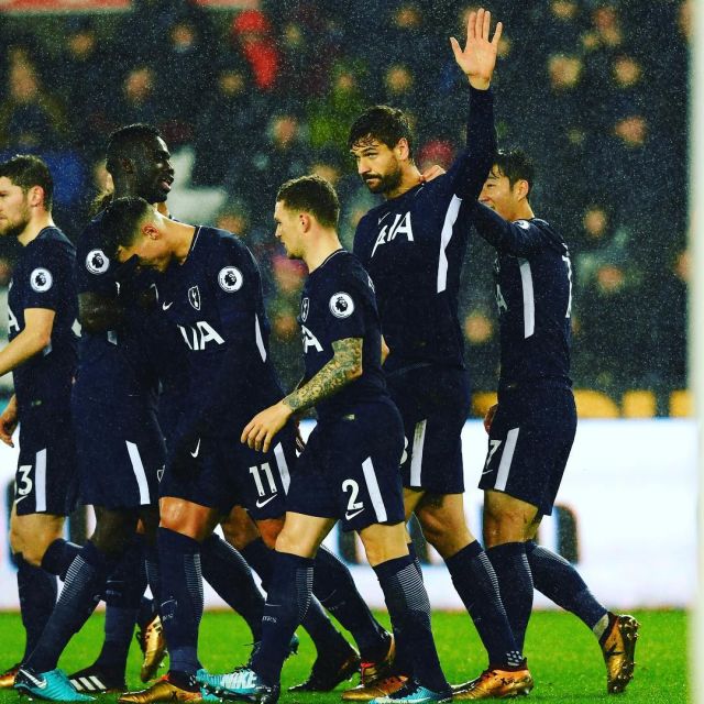 队内位置竞 队内位置竞